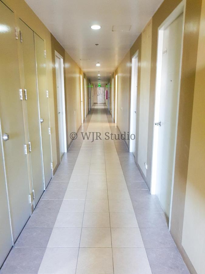 Centropolis King Bed Deluxe Aparthotel Muntinlupa City ภายนอก รูปภาพ